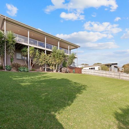 Villa Saltwater Breeze Retreat à Cowes Extérieur photo