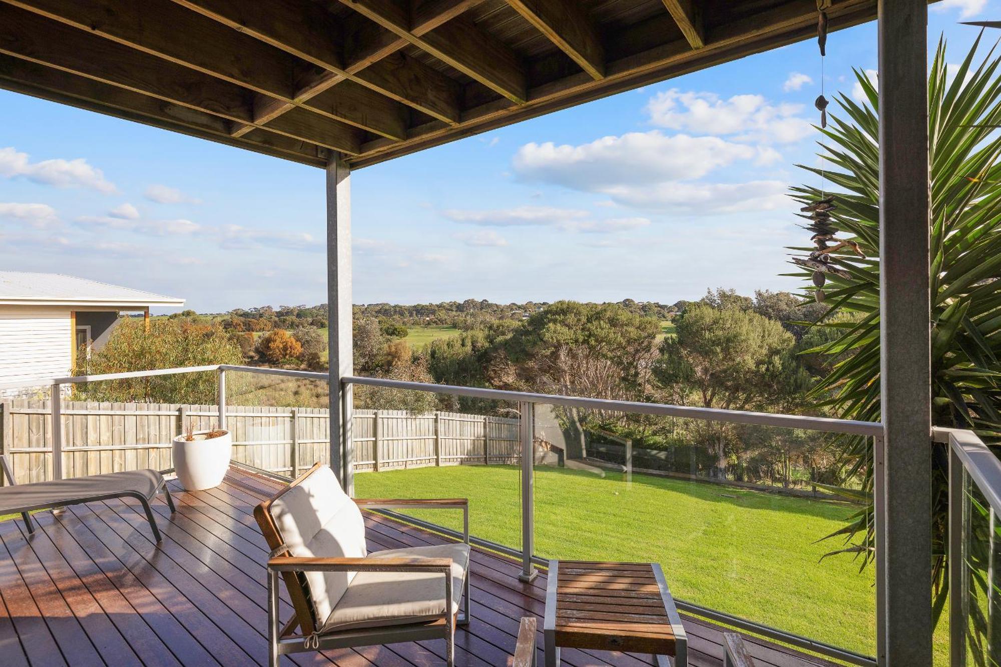 Villa Saltwater Breeze Retreat à Cowes Extérieur photo