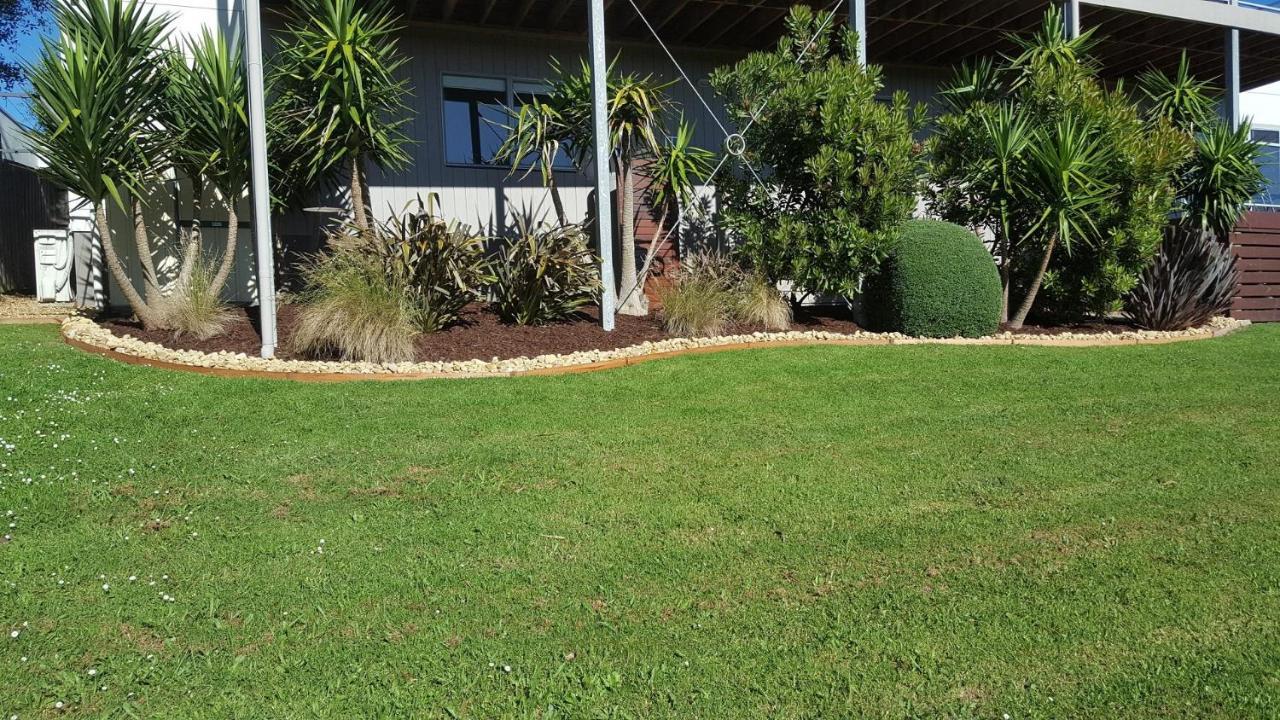 Villa Saltwater Breeze Retreat à Cowes Extérieur photo
